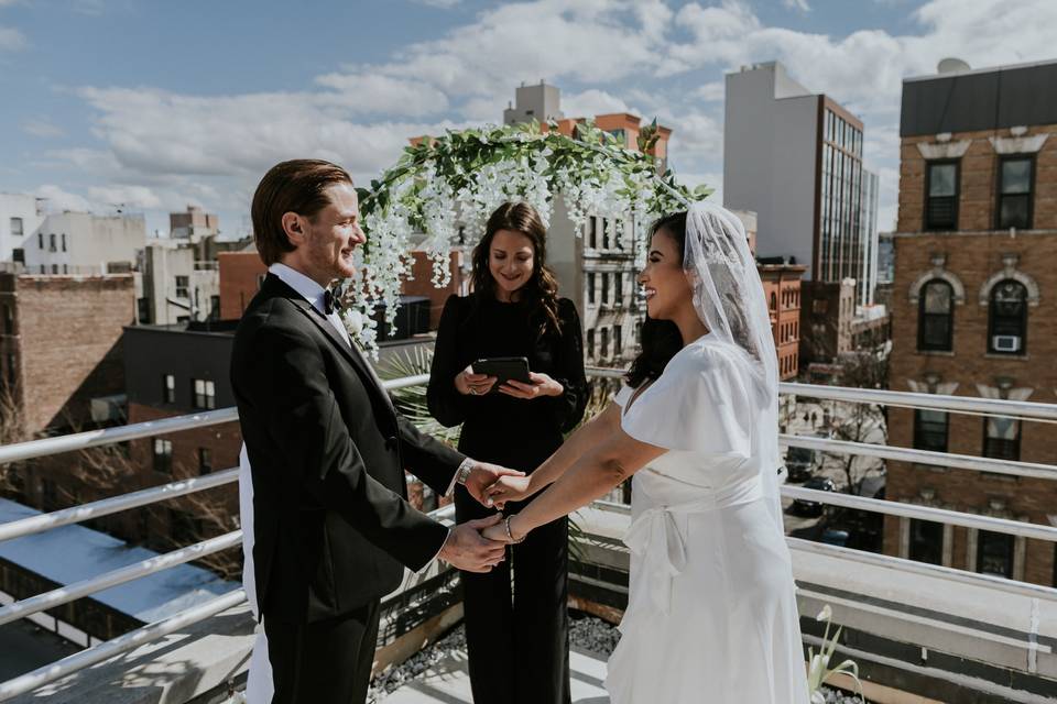 A Rooftop Elopement in Brookly