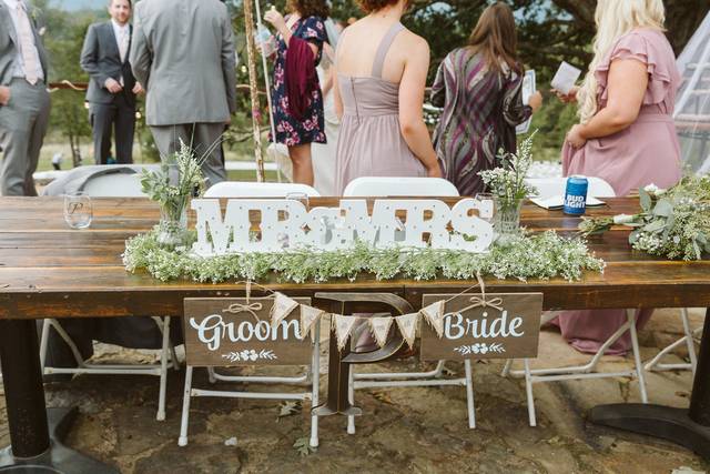 Wedding party table