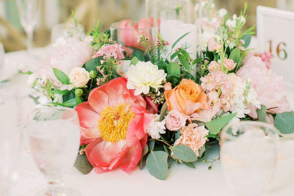 Bright Pink Centerpiece