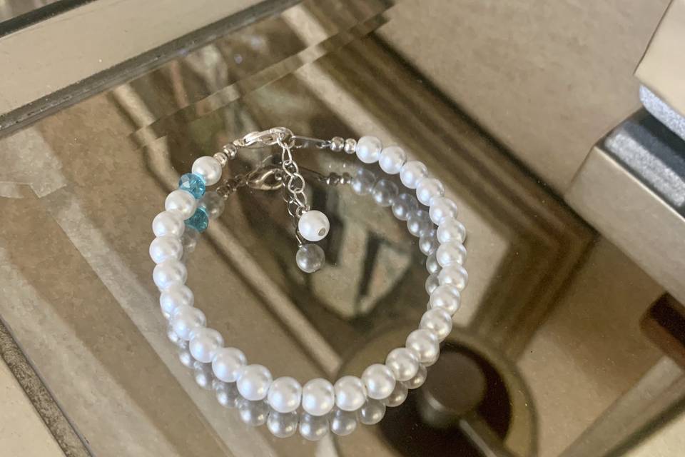 SWAROVSKI PEARL BRACELET