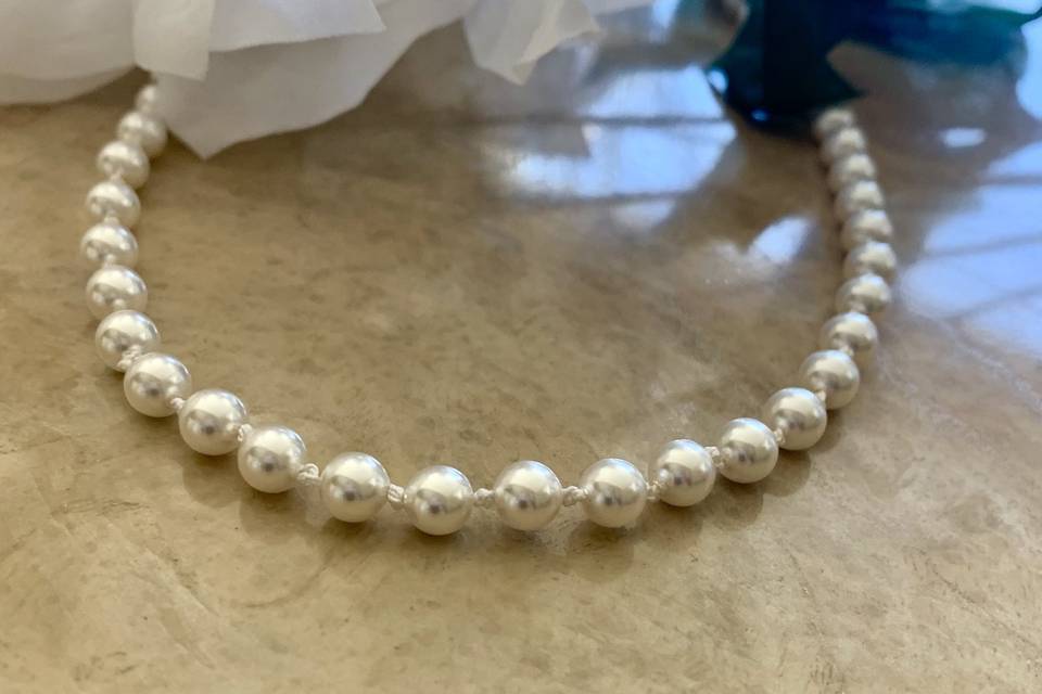 HAND KNOTTED SWAROVSKI PEARLS