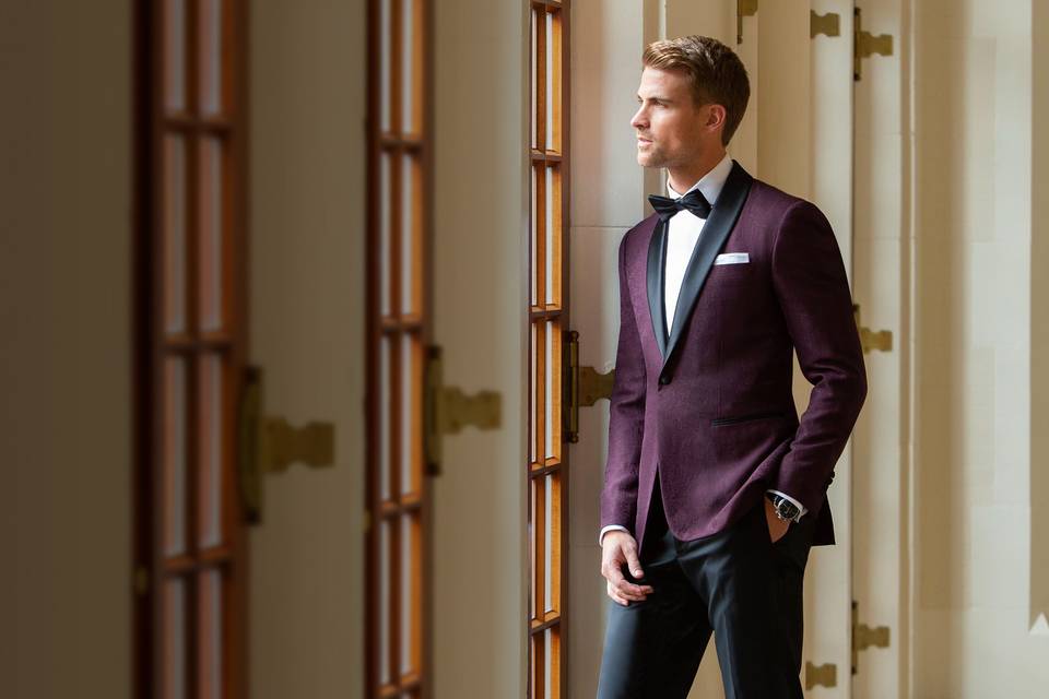 BALANI Custom Wine Tuxedo