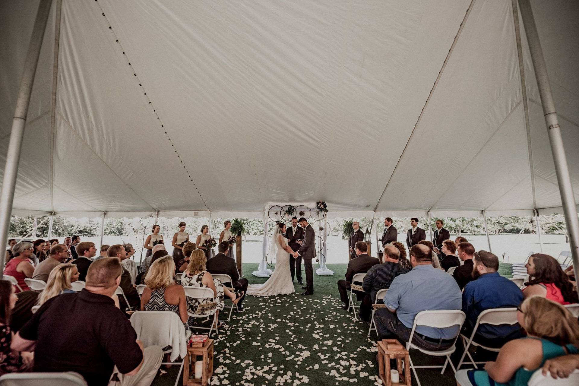 Burlington Golf Club - Country Club Weddings - Burlington, IA - WeddingWire