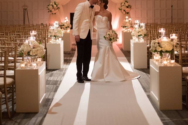 Great Room 2 Romantic Wedding