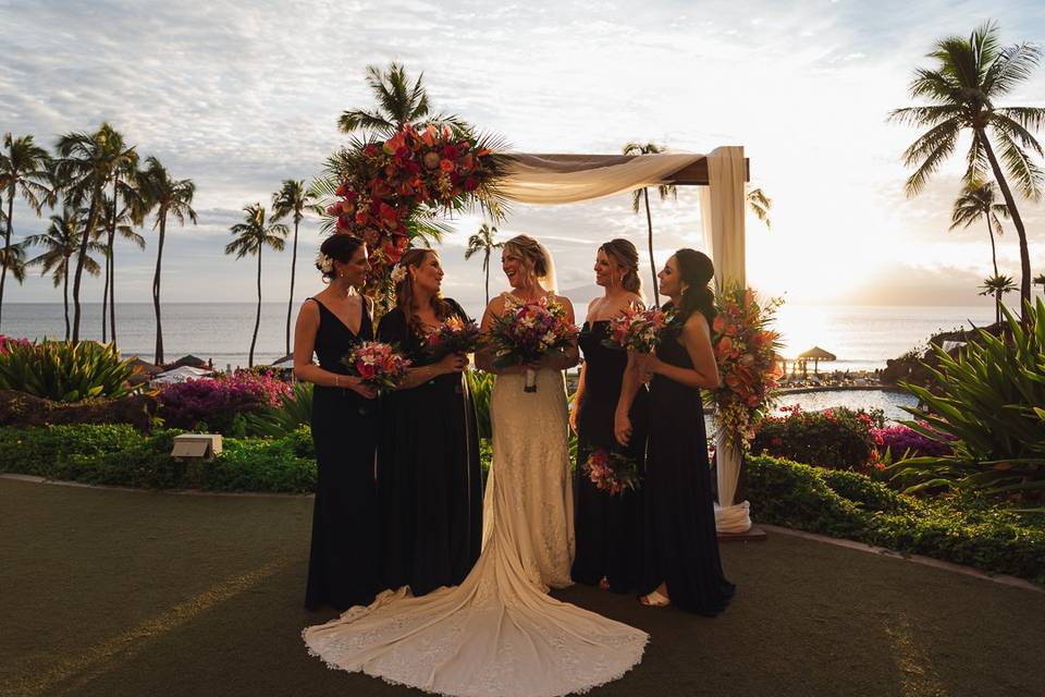 Bridesmaids in Hawaii