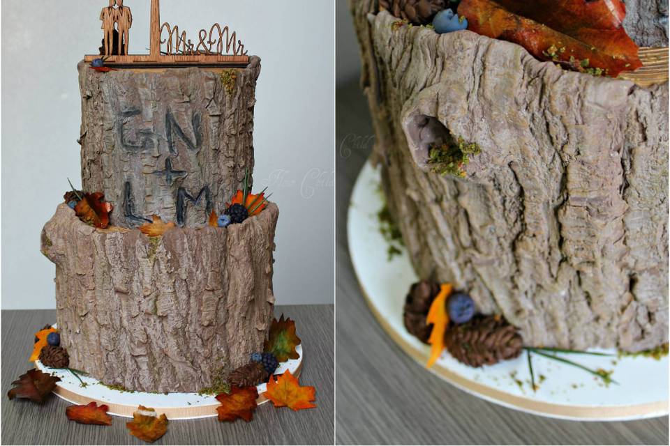 MC tree stump cake.