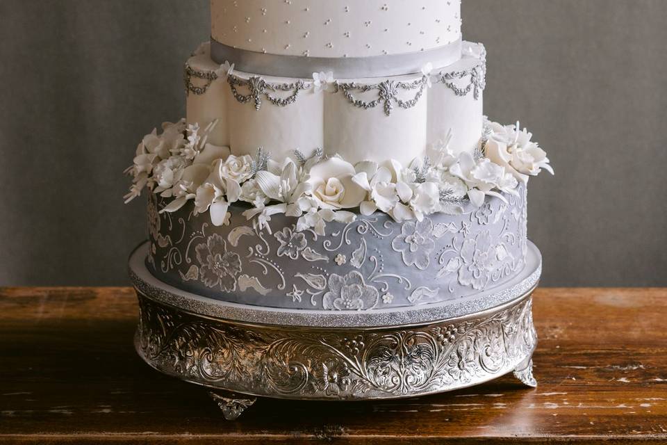 Silver & White Floral