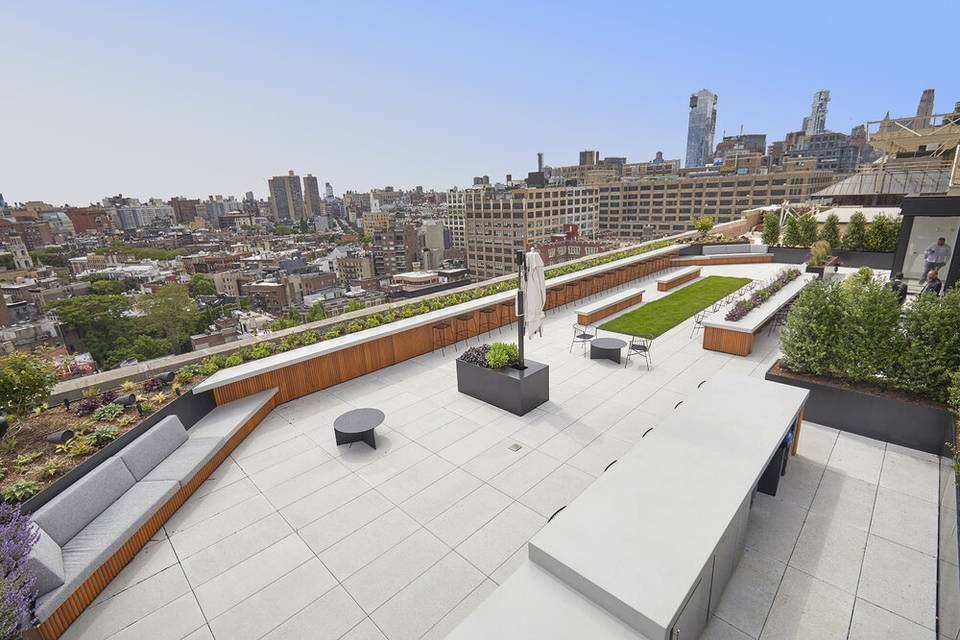 435 Hudson - Rooftop