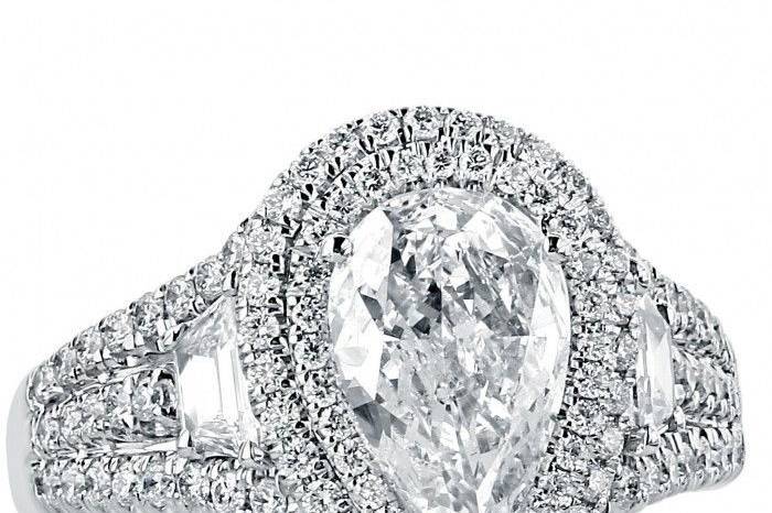 2.57 TCW Pear Cut Trapezoid Side Diamond Engagement Ring 18k White GoldSku #: ER 594-549-1.51