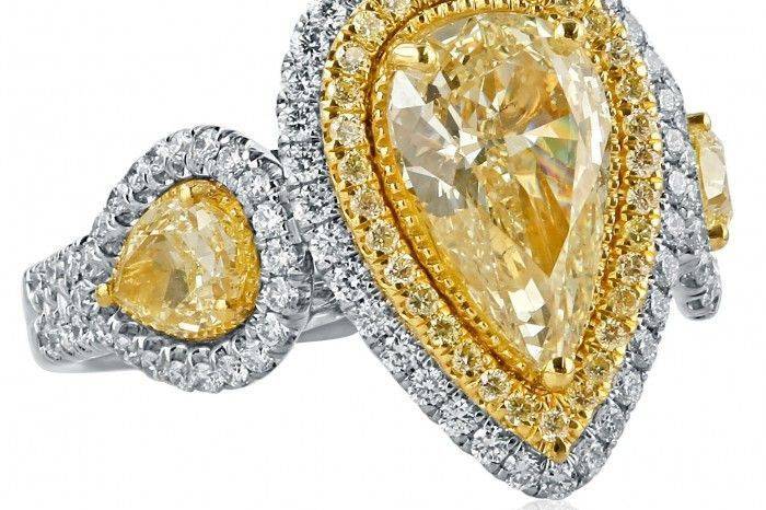 3.34 TCW Pear Shaped Yellow Diamond Engagement Ring 18k White GoldSku #:ER 594-1.72