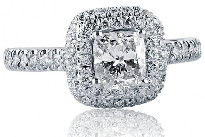 1.27 TCW Cushion Cut Diamond Engagement Halo Ring 18k White Gold