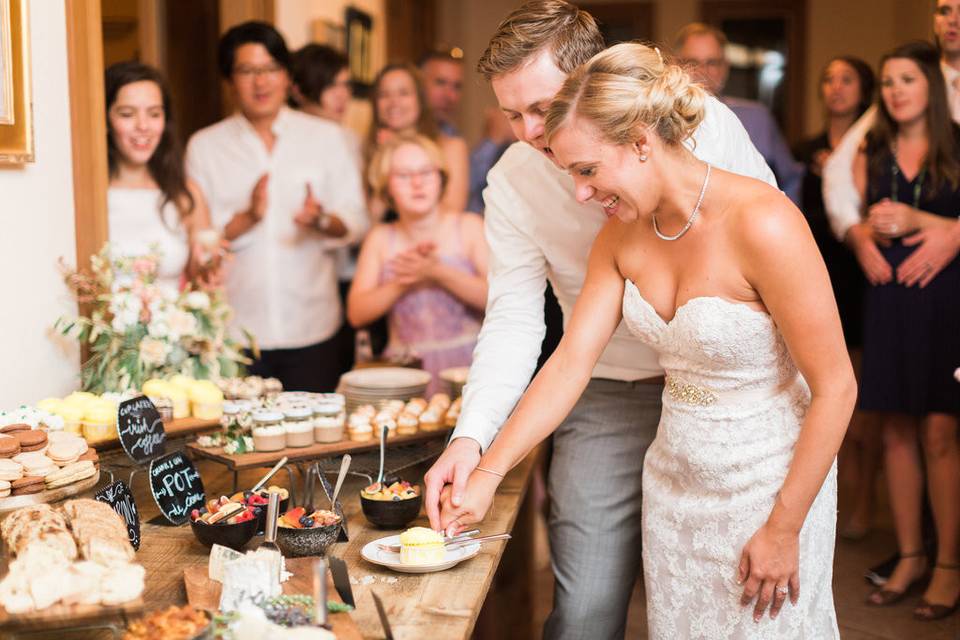 Cake cutting