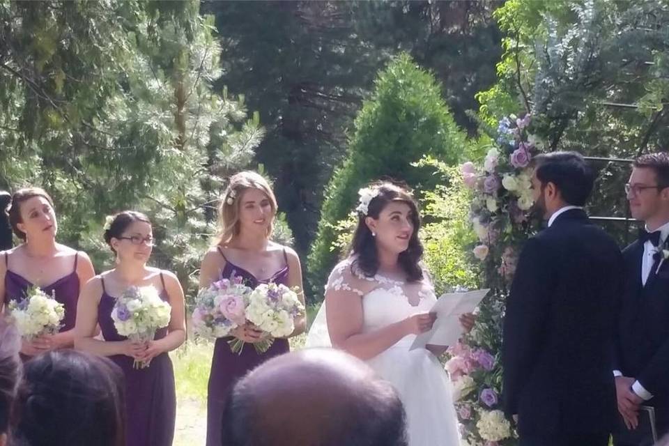 #mbymickie #Yosemiteweddings #destinationweddings #makeupandhair #beautyservices #mickiehanson #makeupartist #hairstylist #onlocation #Yosemitenationalpark #professionalbeautyservices