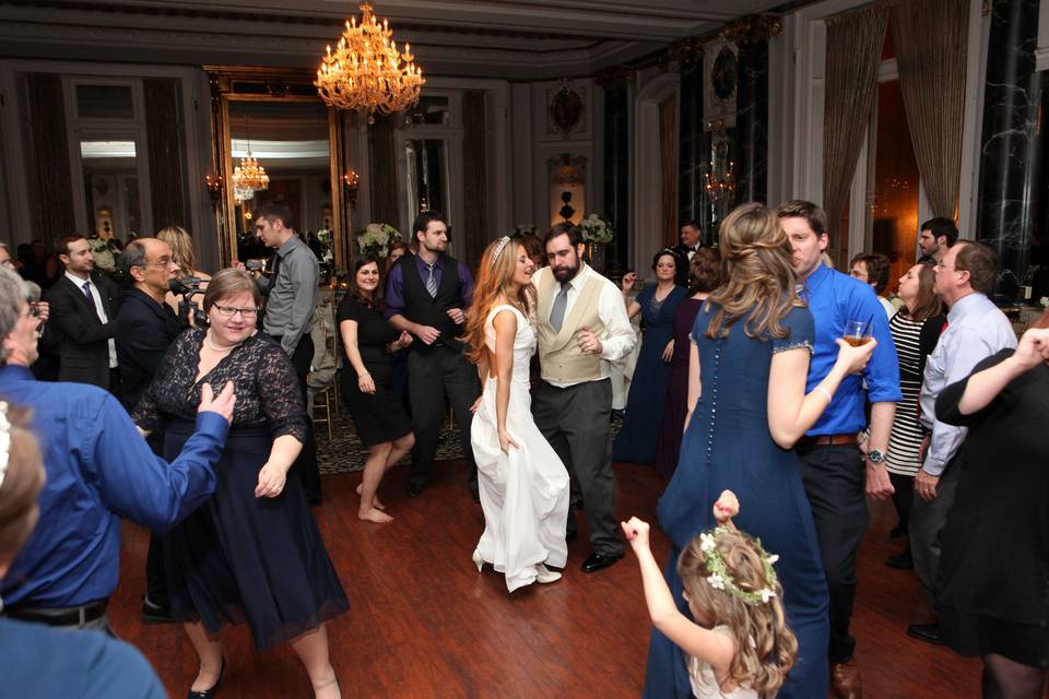 Newlyweds dancing