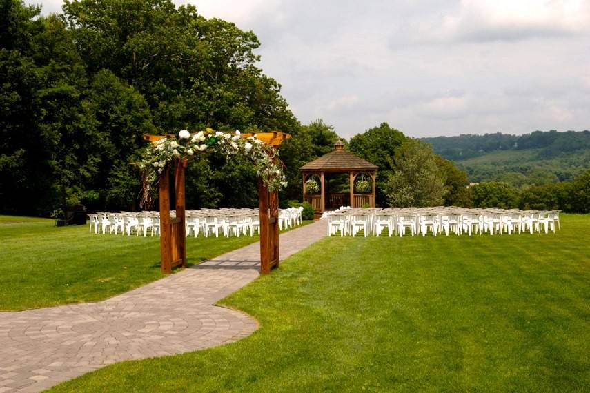 Fern Hill Barn by Wedgewood Weddings