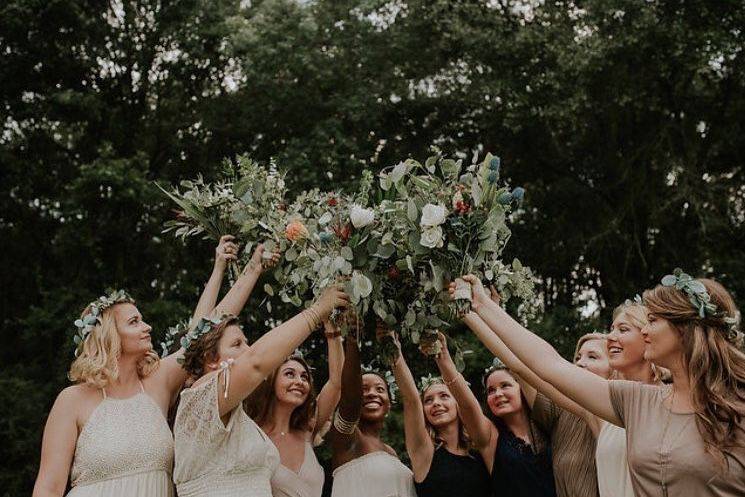 Bride with the bridesmaids