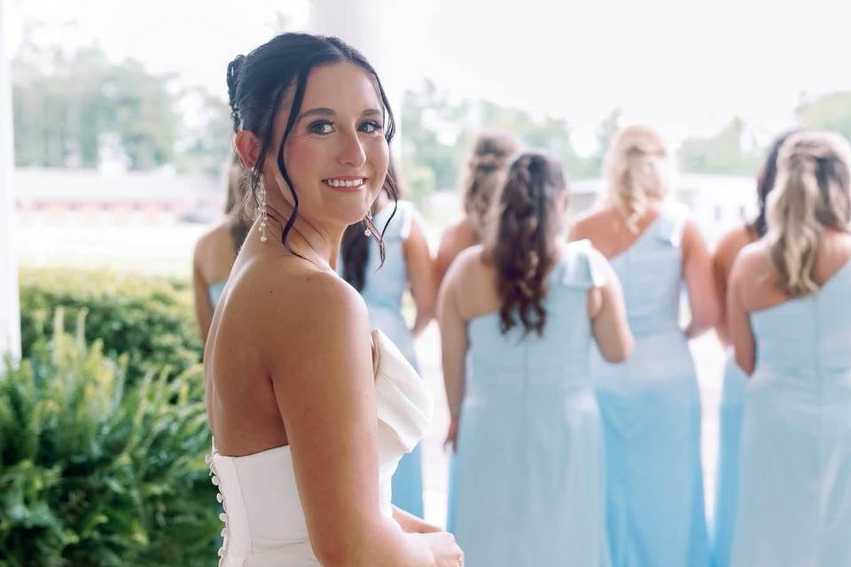BRIDESMAIDS FIRST LOOK