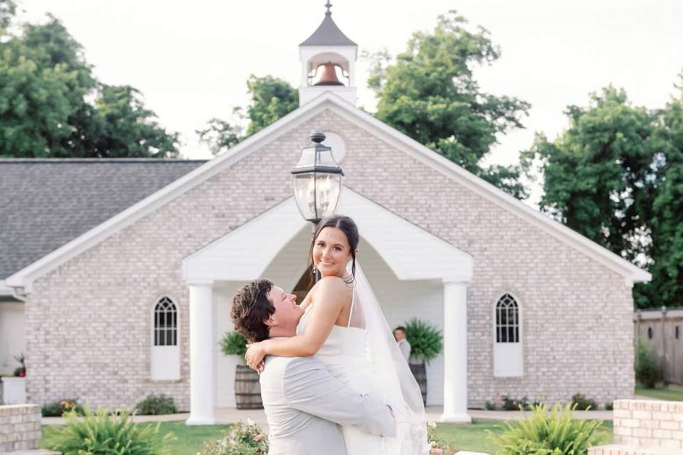HAPPY COUPLE