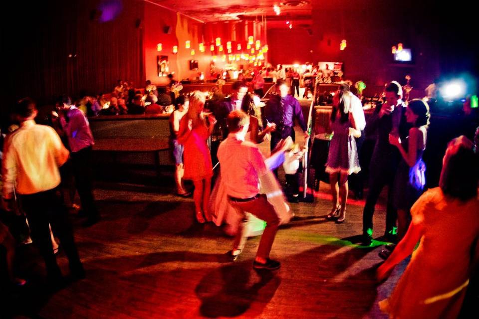 Exceptional dance floor experiences