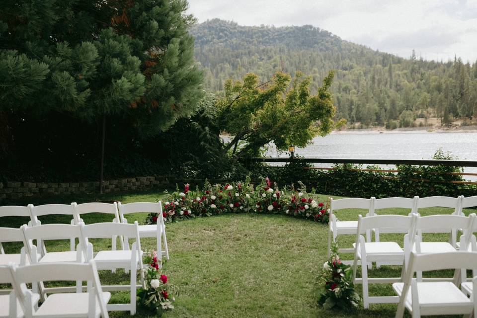The Pines Resort
