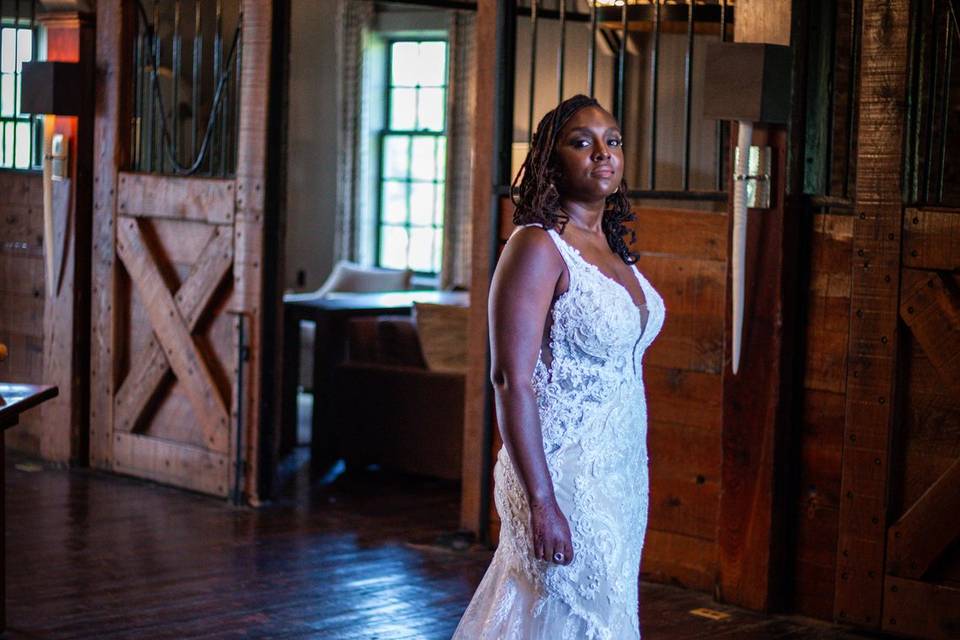 Bridal portrait in the stables