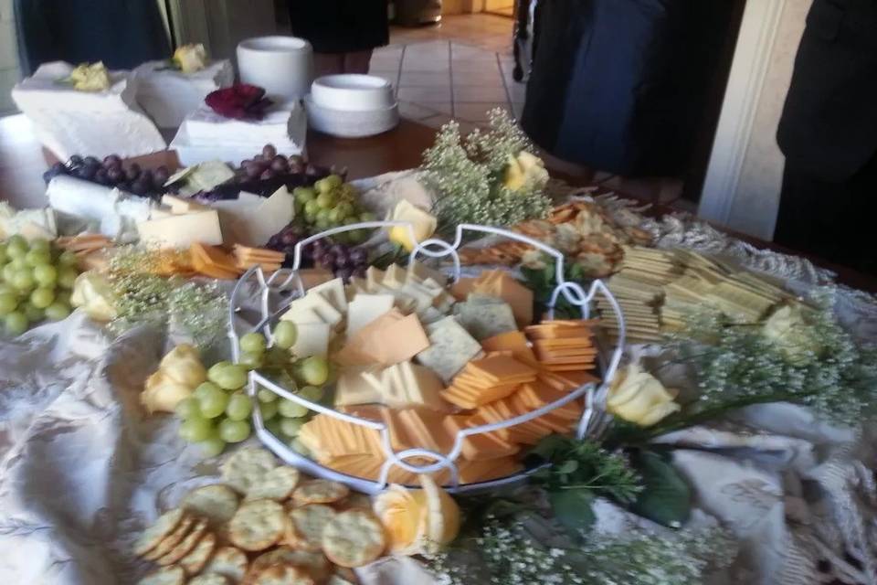 Cheese and fruit table