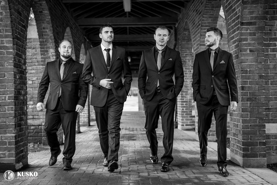 Tacoma Wedding Groomsmen