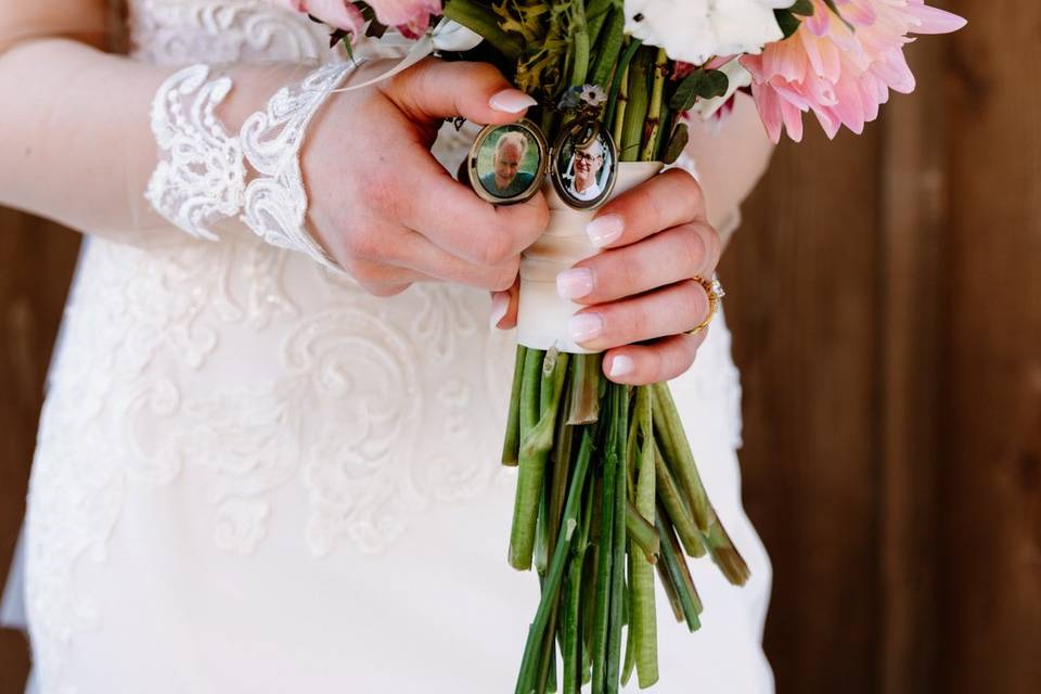 Rustic Barn Wedding