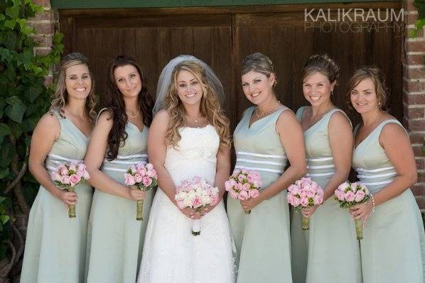 bride & her maids