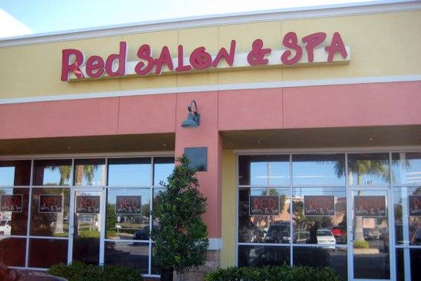 Red Salon & Spa