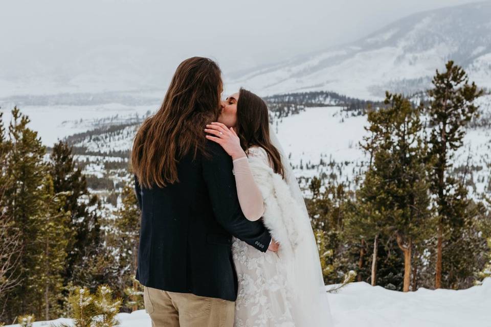 Winter mountain elopement