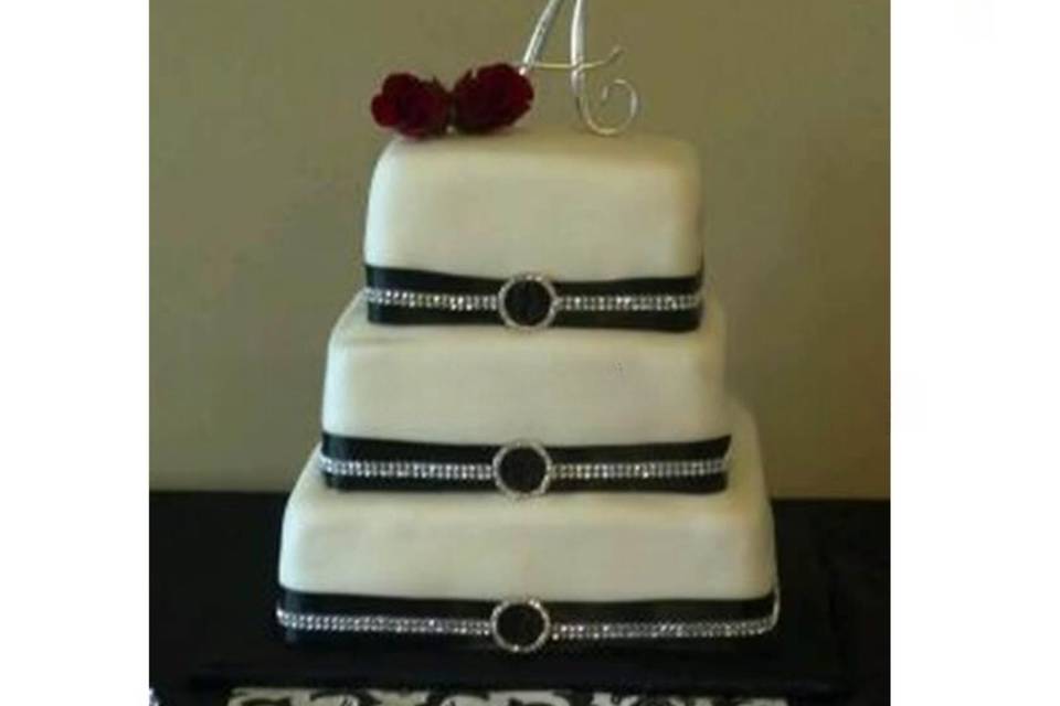 Smooth fondant bling