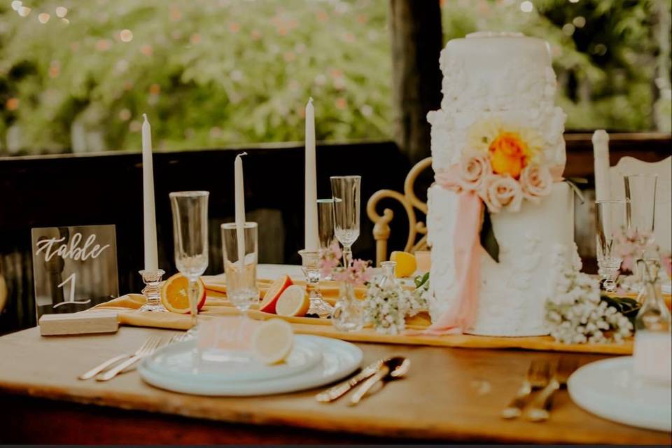 Tablescape