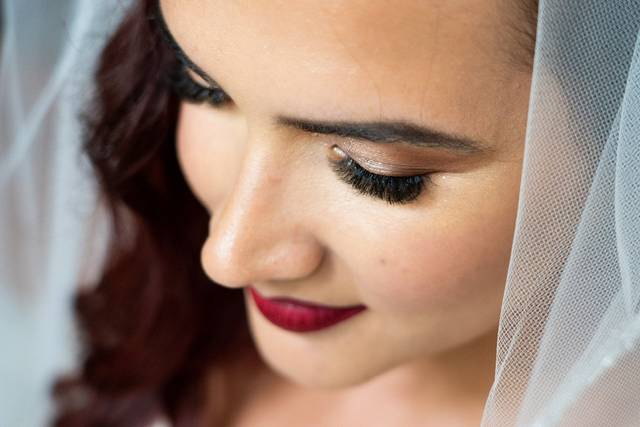 Elegant bride