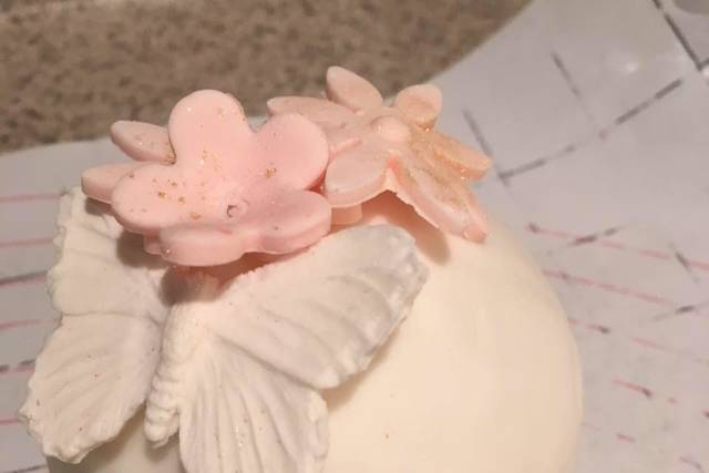 Sugar flowers and butterfly