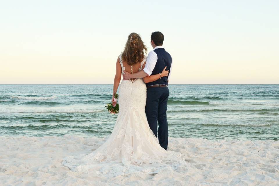 Sunset Beach Weddings