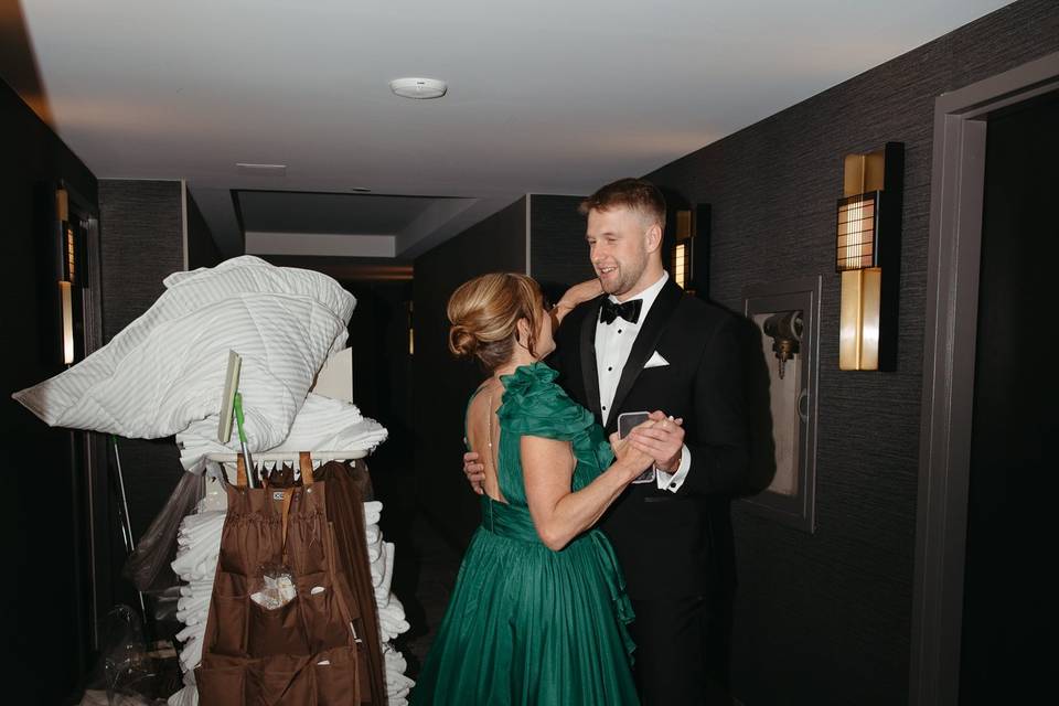 DC Groom and Mother