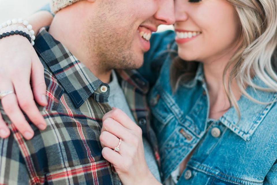 Laughing together | Ashton Kelley Photography