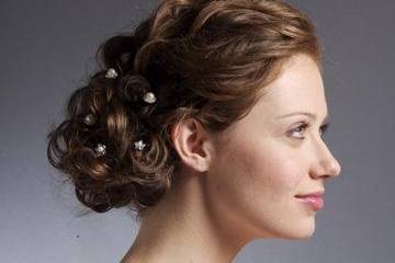 wavy up do
