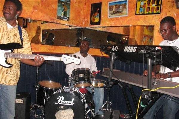 Jim Tomtania (InterTribe Muziq)
