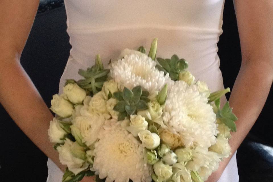 The bride holding her bouquet