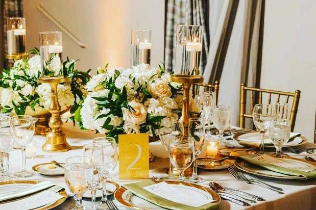 Gold Table Number