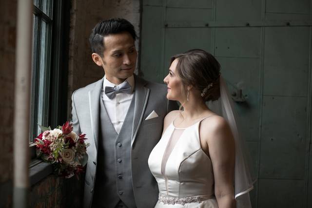 Lyndsay Cwiertniewicz Photography