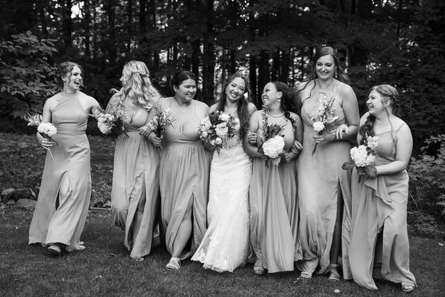 Lyndsay Cwiertniewicz Photography