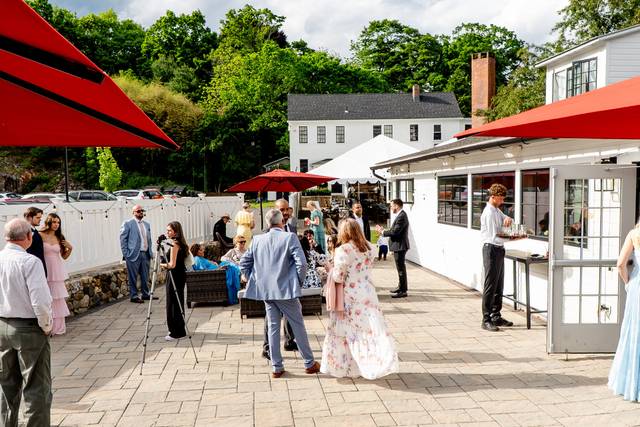 Carriage House Patio