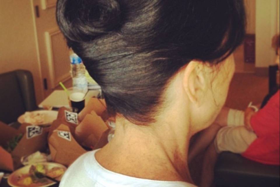 Emma Mae Buel Hair & Makeup Design