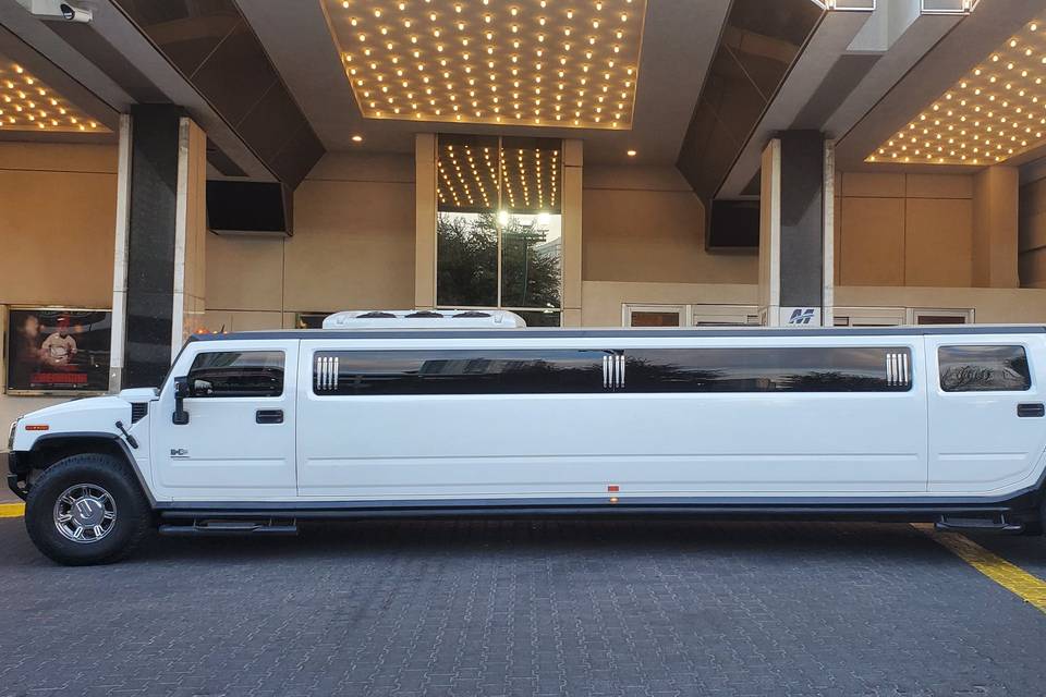 Hummer limo