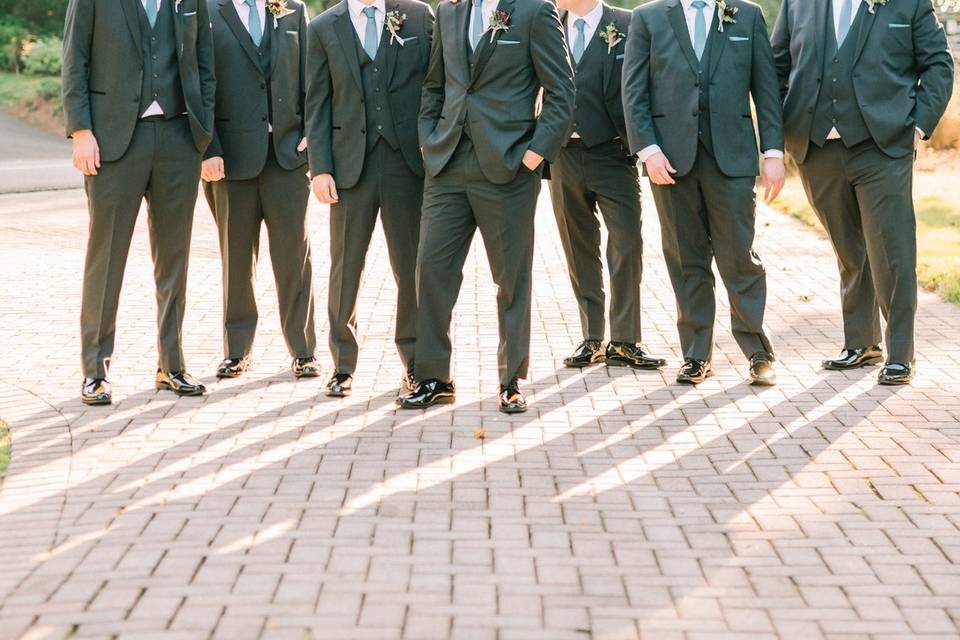 Groomsmen Blue Conifer Photogr