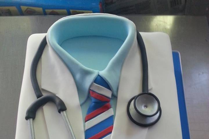 Doctor Grooms cake