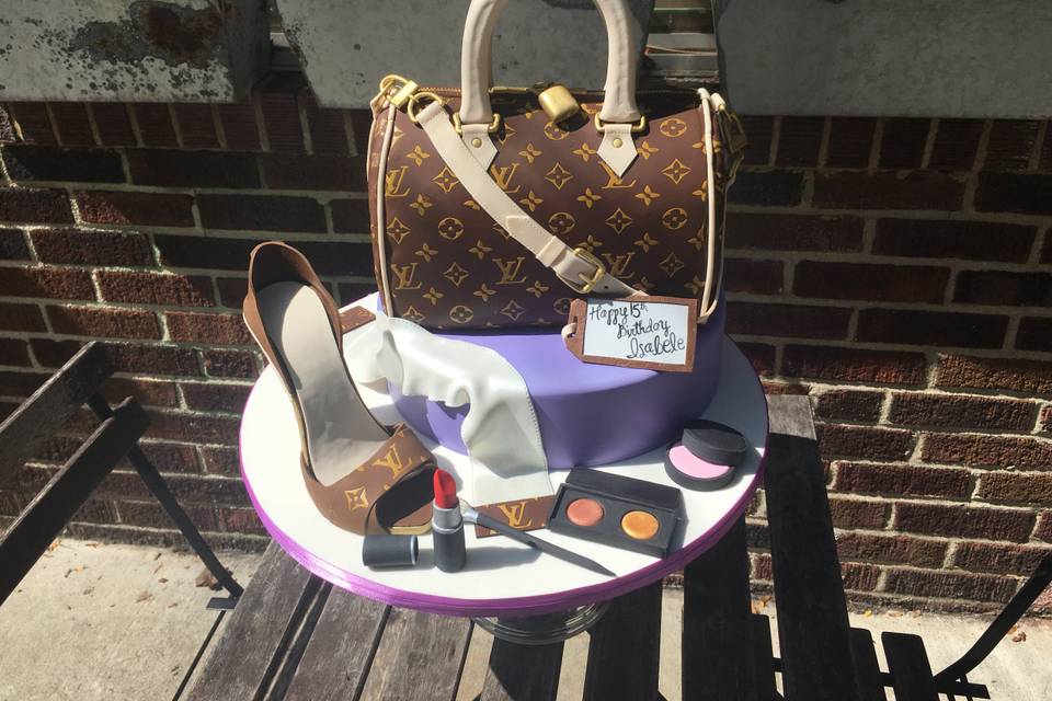 Easy Louis Vuitton Bag Cake Tutorial that Anybody Can Make at Home 